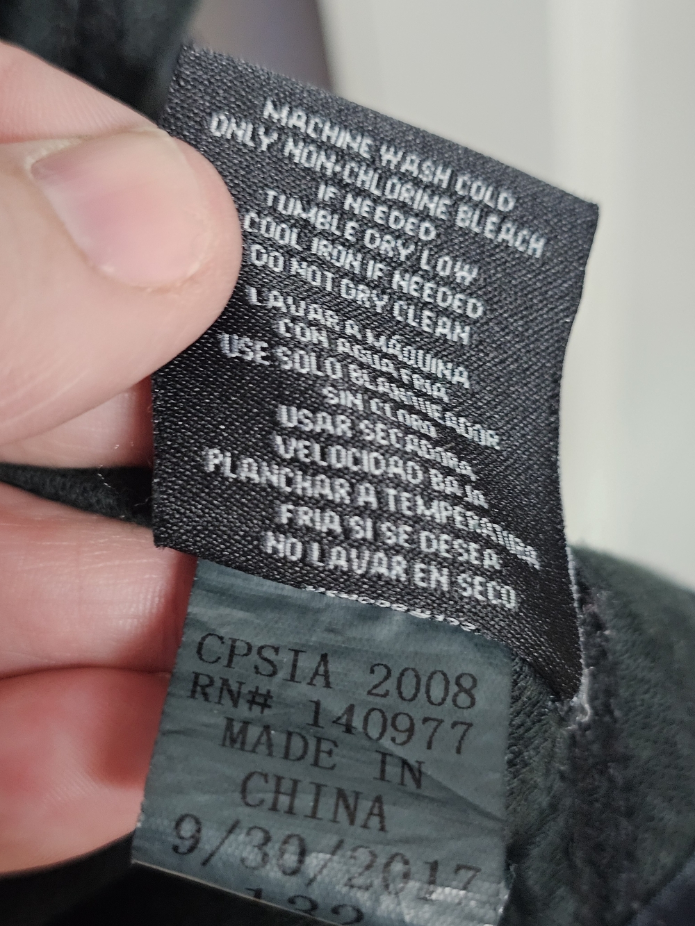 Hudson Jeans Jouniors Black Denim Moto Jacket with Zip Details - Picture 6 of 6